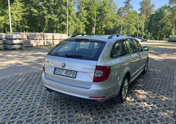 Skoda Superb cena 29900 przebieg: 318200, rok produkcji 2013 z Ożarów Mazowiecki małe 46